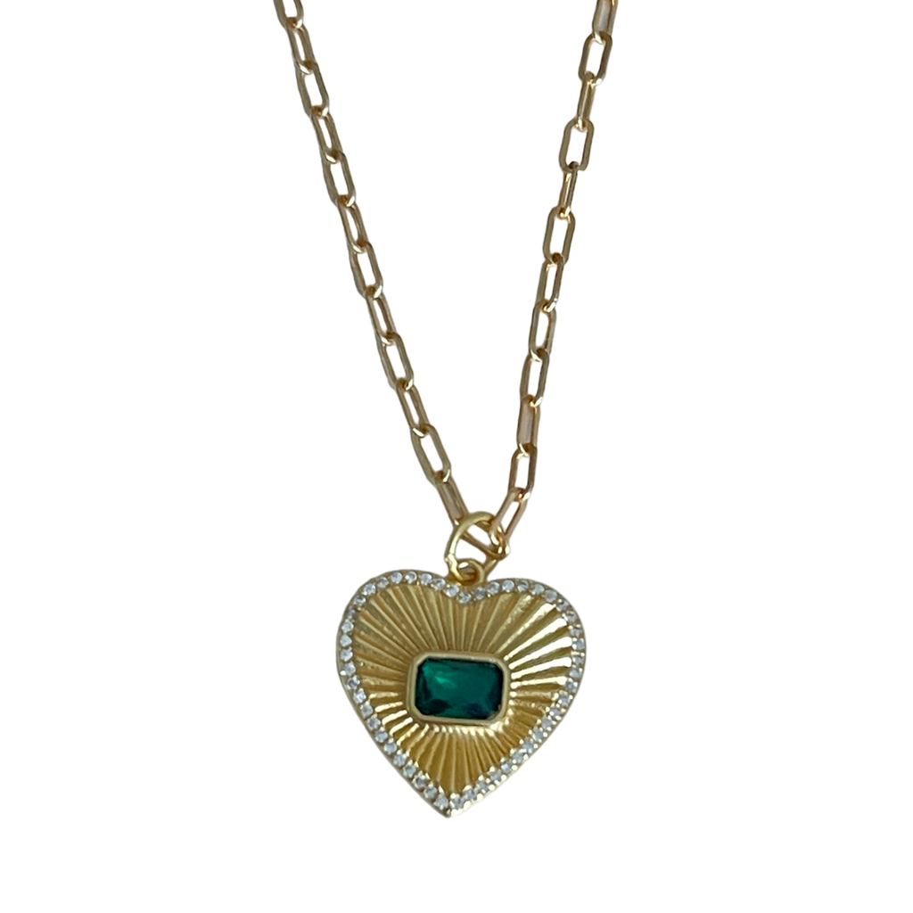 Brand New Vintage Style Heart Necklace