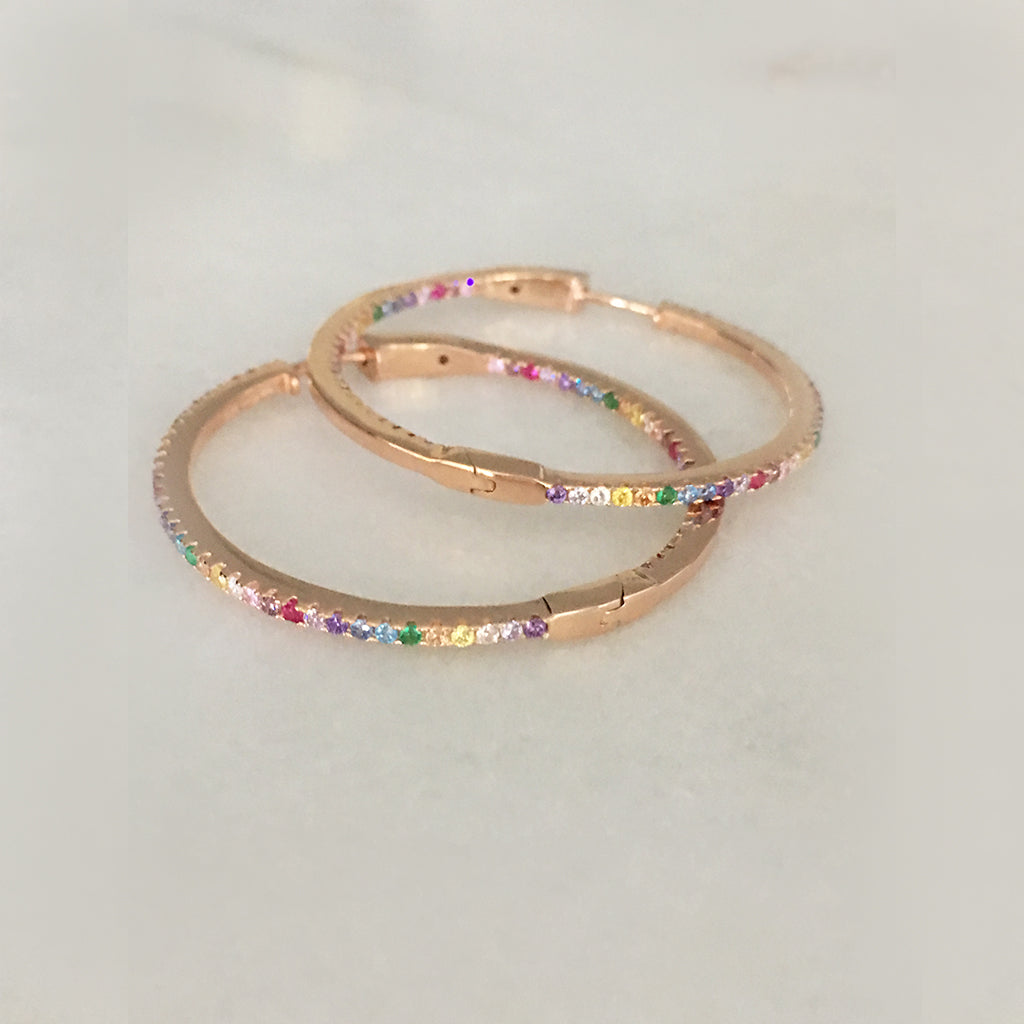 cerceaux arc-en-ciel créés en sterling rose