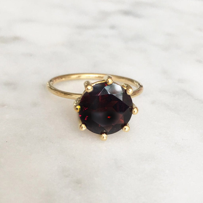 Magic Ring - Red Garnet SOLD OUT